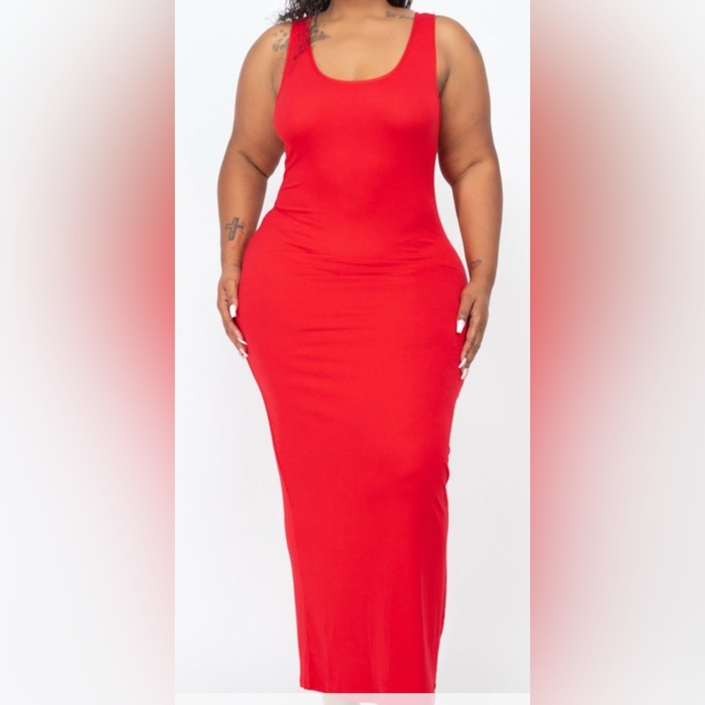 Elegant Red Maxi Dress